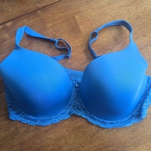 Montelle Intimates Pure Plus T-Shirt Bra EUC